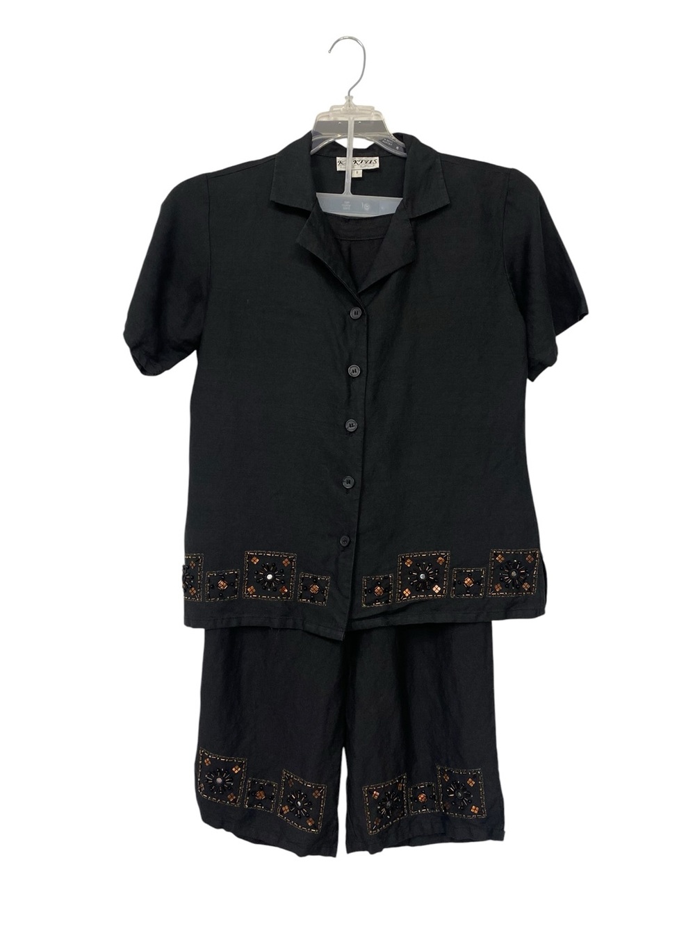KAKTUS Women small Black Linen Blend Short-Sleeve Embellished 2-Piece capri set